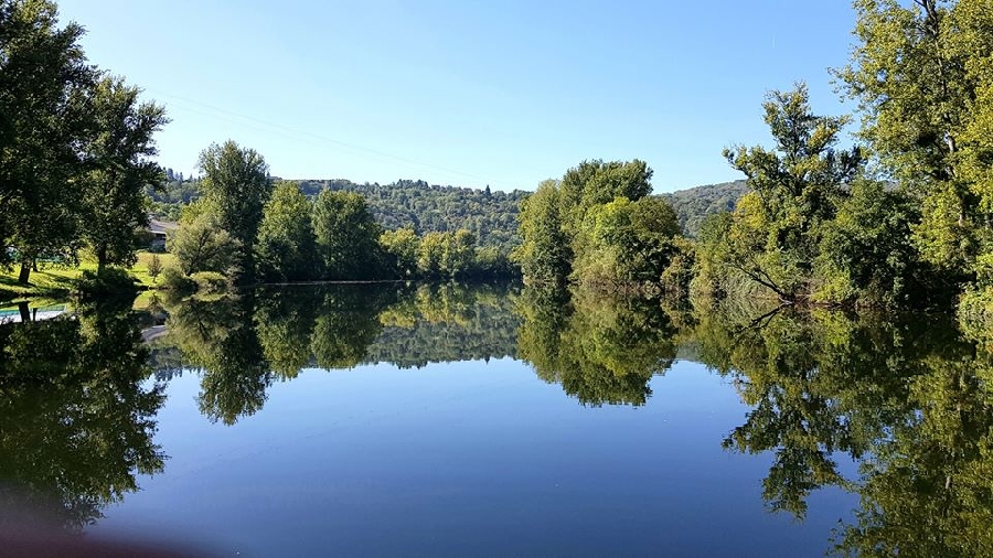 Bateau l'Olt : promenade et restauration (groupes)