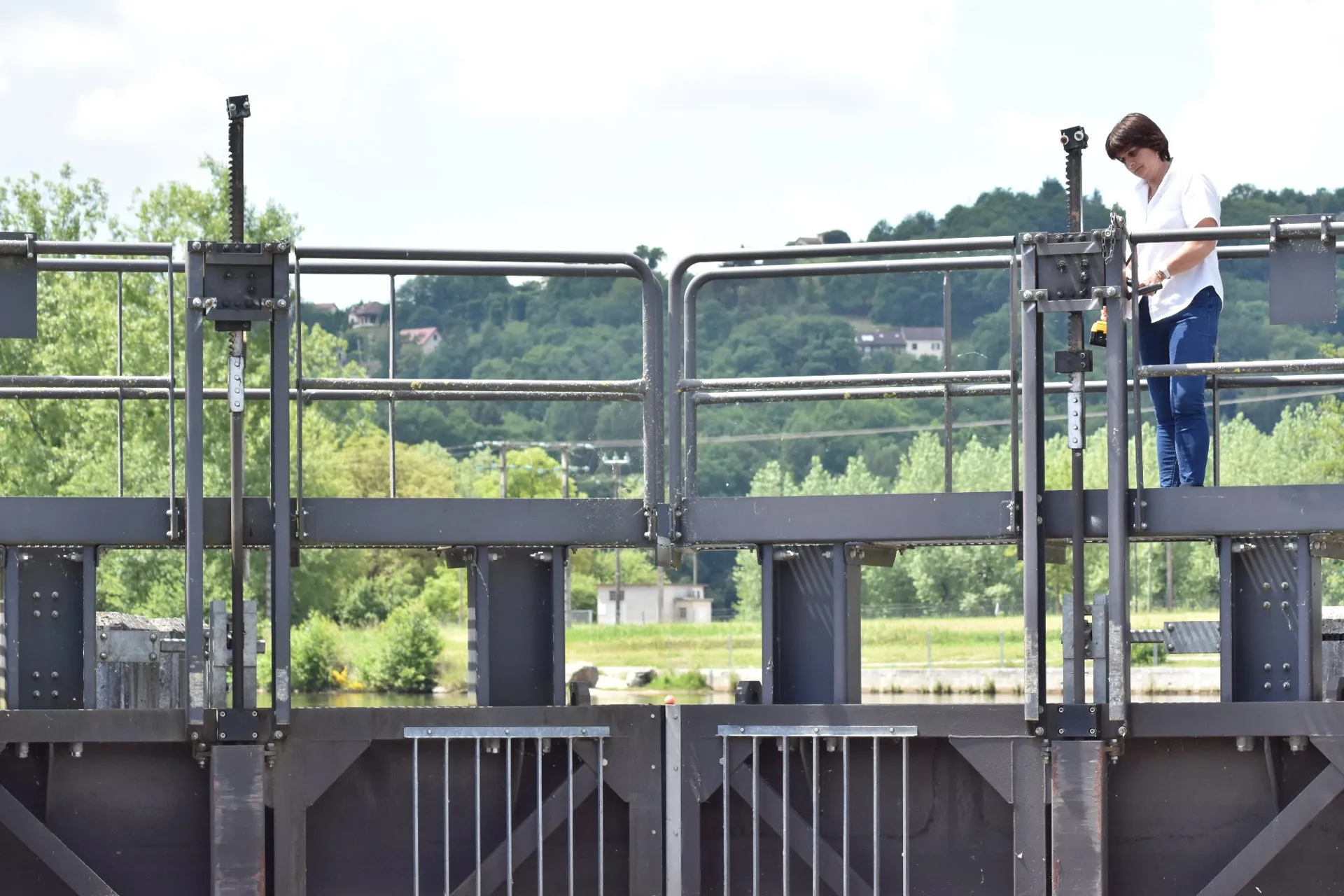 Bateau l'Olt : promenade et restauration (groupes)