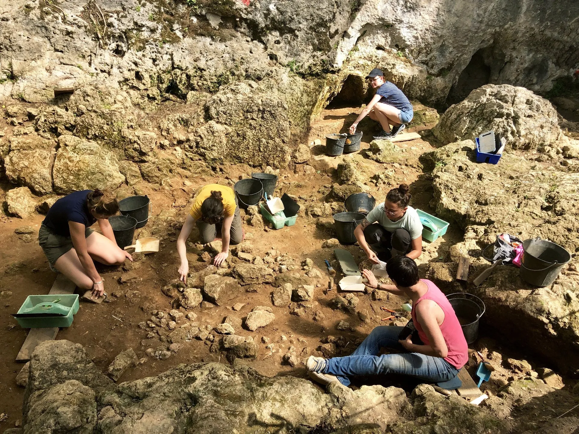 Fouille du site archéologique de Roquemissou