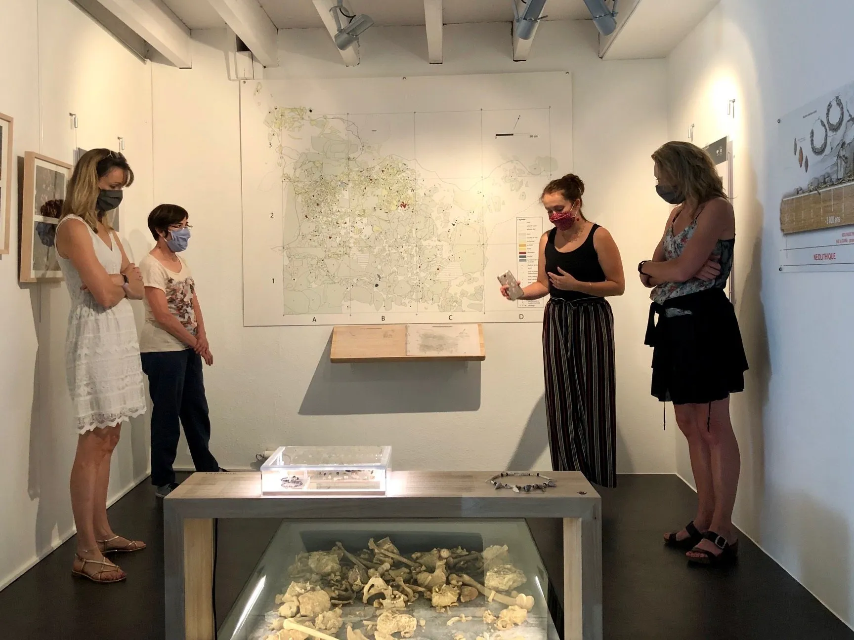 Visite flash de l'exposition "Roquemissou - Plongée dans la Préhistoire du Causse" (2020-2023)